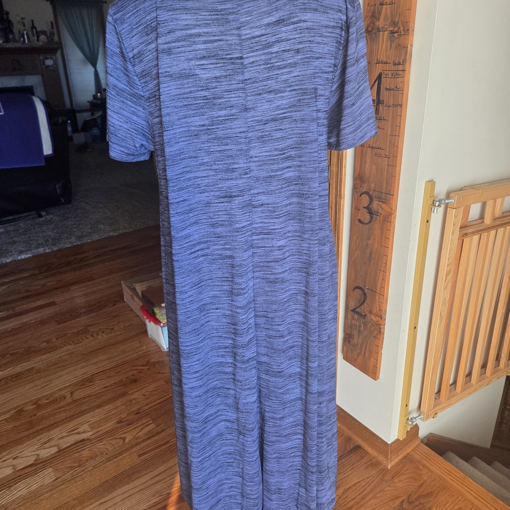 LuLaRoe Carly Dress - Picture 2 of 6